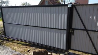 Купить сваи для ворот в Кропоткин. Заказать ворота на сваях под ключ от 22105 руб